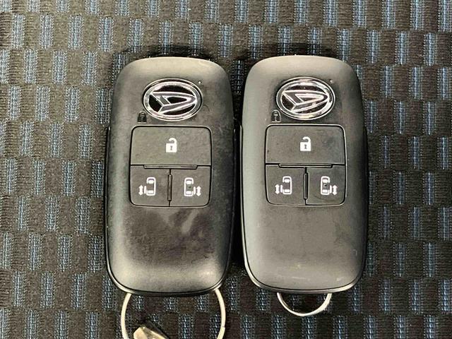 タントカスタムＸスマートアシスト搭載　後席両側電動スライドドア　バックカメラ付き　オートエアコン　オートライト　キーフリー　アイドリングストップ　ＡＢＳ　電動ドアミラー（熊本県）の中古車