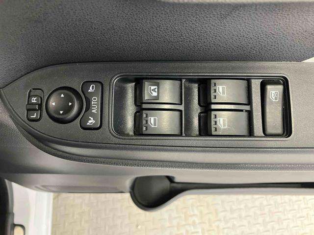 タントＸスマートアシスト搭載　バックカメラ付き　後席両側スライドドア（片側電動）　オートエアコン　オートライト　キーフリー　アイドリングストップ　ＡＢＳ　電動ドアミラー（熊本県）の中古車