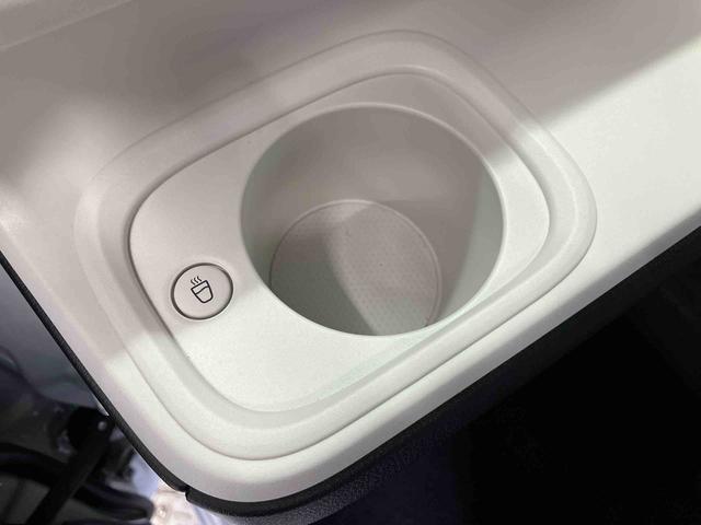 ムーヴキャンバスストライプスＧスマートアシスト搭載　後席両側電動スライドドア　パノラマモニター対応　オートエアコン　オートライト　キーフリー　アイドリングストップ　ＡＢＳ（熊本県）の中古車