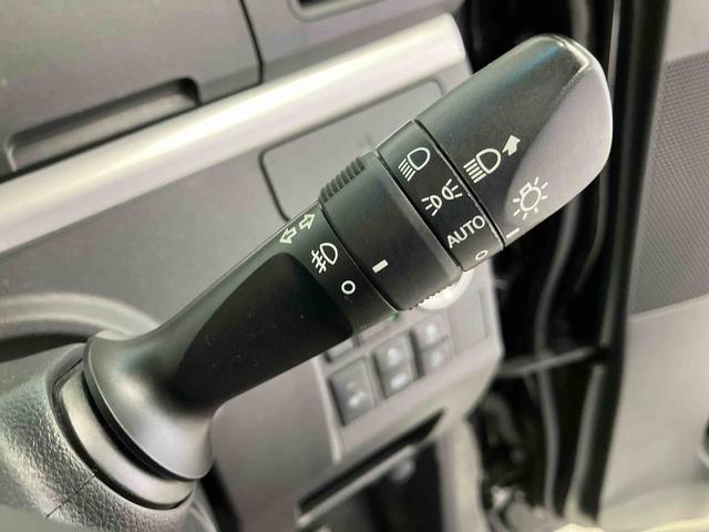 タントカスタムＸ　トップエディションＳＡIIIスマートアシスト搭載　バックカメラ付き　後席両側スライドドア（片側電動）　オートエアコン　オートライト　キーフリー　アイドリングストップ　電動ドアミラー（熊本県）の中古車