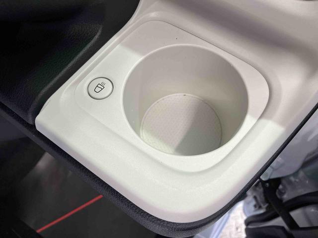 ムーヴキャンバスストライプスＧスマートアシスト搭載　後席両側電動スライドドア　バックカメラ付き　オートエアコン　オートライト　キーフリー　アイドリングストップ　ＡＢＳ　電動ドアミラー（熊本県）の中古車