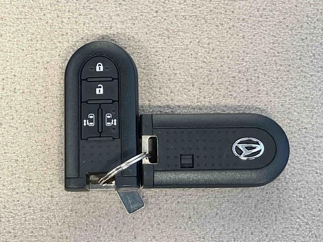 ムーヴキャンバスGホワイトアクセントVS SAIIIスマートアシスト搭載 パノラマモニター対応 後席両側電動スライドドア オートエアコン オートライト キーフリー アイドリングストップ ABS 電動ドアミラー(熊本県)の中古車