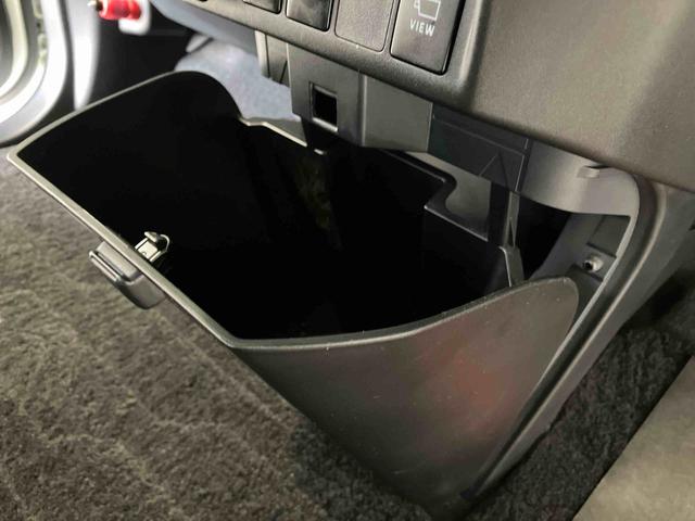 トールカスタムＧ　リミテッドII　ＳＡIIIスマートアシスト搭載　後席両側電動スライドドア　パノラマモニター対応　オートエアコン　オートライト　キーフリー　アイドリングストップ　ＡＢＳ　電動ドアミラー（熊本県）の中古車