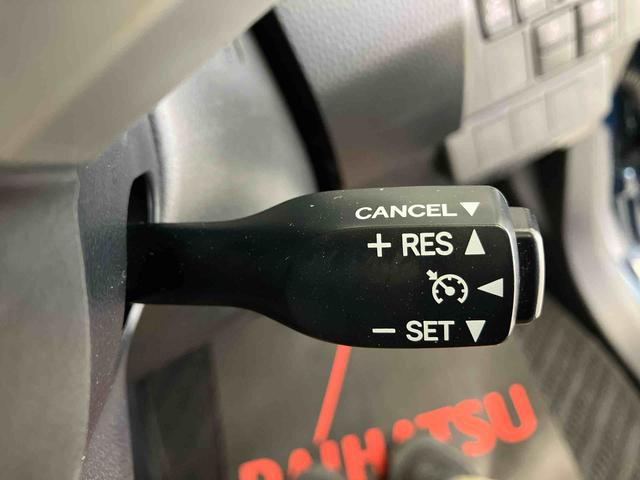 ルーミーカスタムＧ−Ｔスマートアシスト搭載　後席両側電動スライドドア　バックカメラ付き　オートエアコン　オートライト　キーフリー　アイドリングストップ　ＡＢＳ　電動ドアミラー（熊本県）の中古車