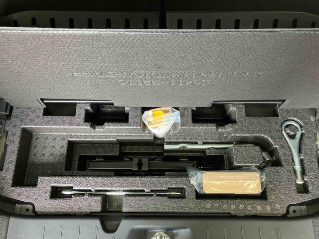 タントカスタムＸスマートアシスト搭載　後席両側電動スライドドア　バックカメラ付き　オートエアコン　オートライト　キーフリー　アイドリングストップ　ＡＢＳ　電動ドアミラー（熊本県）の中古車