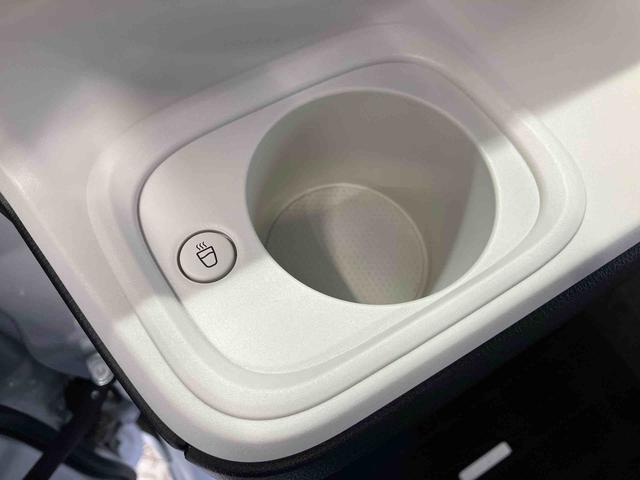 ムーヴキャンバスストライプスＧスマートアシスト搭載　後席両側電動スライドドア　バックカメラ付き　オートエアコン　オートライト　キーフリー　アイドリングストップ　ＡＢＳ　電動ドアミラー（熊本県）の中古車