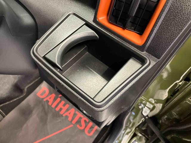 タントファンクロスターボスマートアシスト搭載　後席両側電動スライドドア　バックカメラ付き　オートエアコン　オートライト　キーフリー　アイドリングストップ　ＡＢＳ　電動ドアミラー（熊本県）の中古車