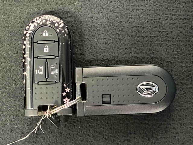 ムーヴキャンバスGブラックインテリアVS SAIIIスマートアシスト搭載 後席両側電動スライドドア パノラマモニター対応 オートエアコン オートライト キーフリー アイドリングストップ ABS 電動ドアミラー(熊本県)の中古車