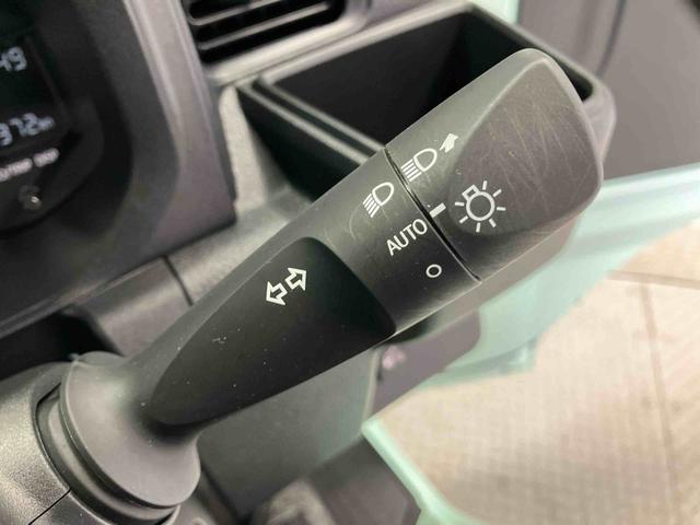 ハイゼットトラックスタンダードスマートアシスト搭載 4WD オートライト アイドリングストップ ABS 電動ドアミラー(熊本県)の中古車