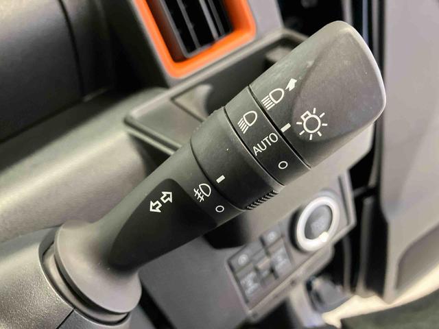 タントファンクロススマートアシスト搭載 後席両側電動スライドドア パノラマモニター対応 オートエアコン オートライト キーフリー アイドリングストップ ABS 電動ドアミラー(熊本県)の中古車