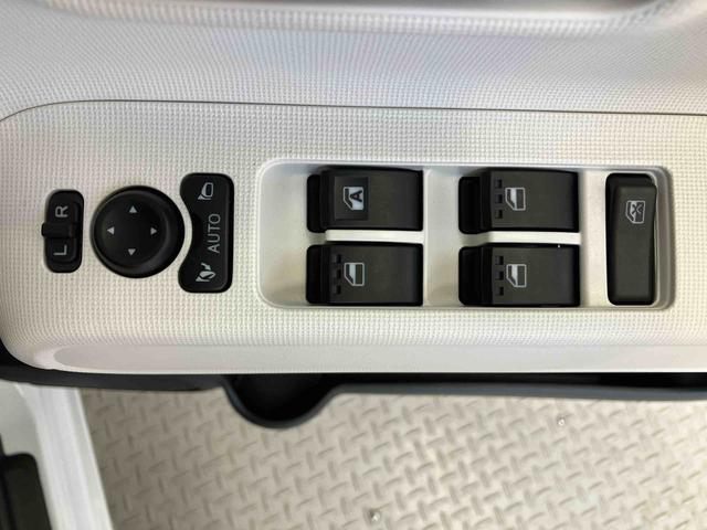 ムーヴキャンバスストライプスＧスマートアシスト搭載　バックカメラ付き　後席両側電動スライドドア　オートエアコン　オートライト　キーフリー　アイドリングストップ　ＡＢＳ　電動ドアミラー（熊本県）の中古車