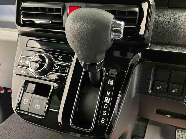 タントカスタムＸスマートアシスト搭載　後席両側電動スライドドア　パノラマモニター対応　オートエアコン　オートライト　キーフリー　アイドリングストップ　ＡＢＳ　電動ドアミラー（熊本県）の中古車