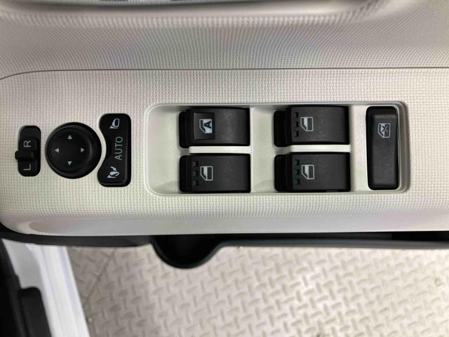 ムーヴキャンバスストライプスGスマートアシスト搭載 後席両側電動スライドドア バックカメラ付き オートエアコン オートライト キーフリー アイドリングストップ ABS 電動ドアミラー(熊本県)の中古車