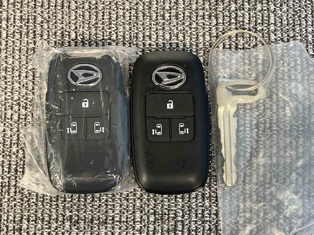 ムーヴキャンバスストライプスＧスマートアシスト搭載　後席両側電動スライドドア　バックカメラ付き　オートエアコン　オートライト　キーフリー　アイドリングストップ　ＡＢＳ　電動ドアミラー（熊本県）の中古車