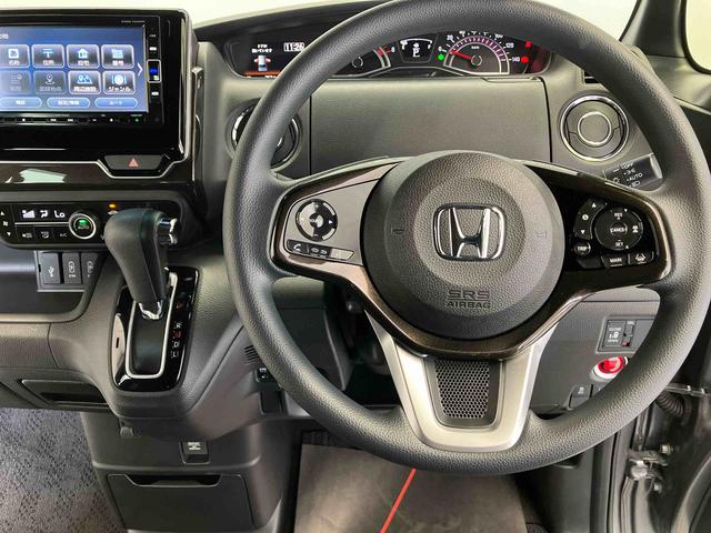 N−BOXカスタムG・Lホンダセンシング後席両側スライドドア(片側電動) バックカメラ付き オートエアコン オートライト キーフリー(熊本県)の中古車