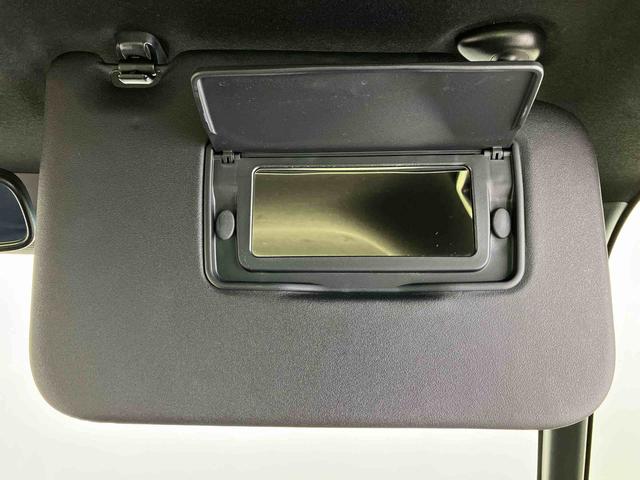 N−BOXカスタムG・Lホンダセンシング後席両側スライドドア(片側電動) バックカメラ付き オートエアコン オートライト キーフリー(熊本県)の中古車