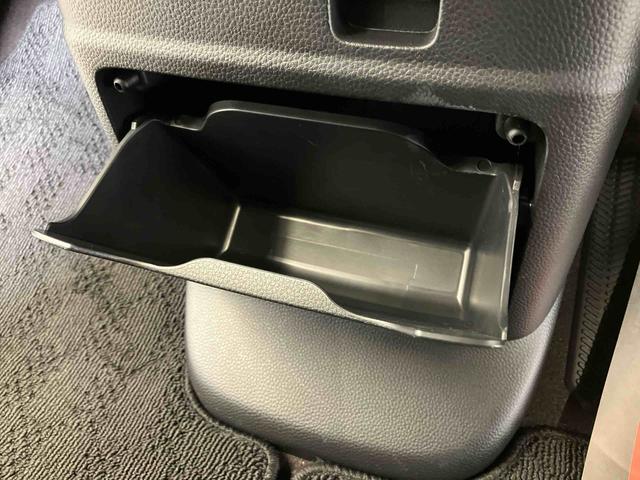 N−BOXカスタムG・Lホンダセンシング後席両側スライドドア(片側電動) バックカメラ付き オートエアコン オートライト キーフリー(熊本県)の中古車