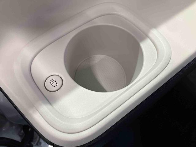 ムーヴキャンバスストライプスＧスマートアシスト搭載　後席両側電動スライドドア　バックカメラ付き　オートエアコン　オートライト　キーフリー　アイドリングストップ　ＡＢＳ　電動ドアミラー（熊本県）の中古車