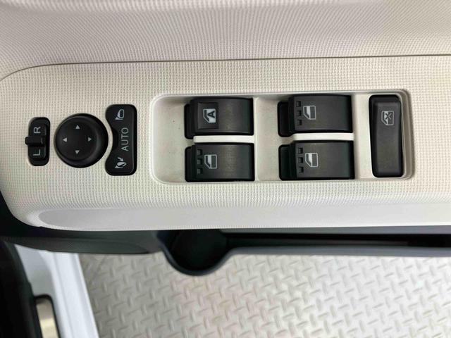 ムーヴキャンバスストライプスGスマートアシスト搭載 後席両側電動スライドドア バックカメラ付き オートエアコン オートライト キーフリー アイドリングストップ ABS 電動ドアミラー(熊本県)の中古車