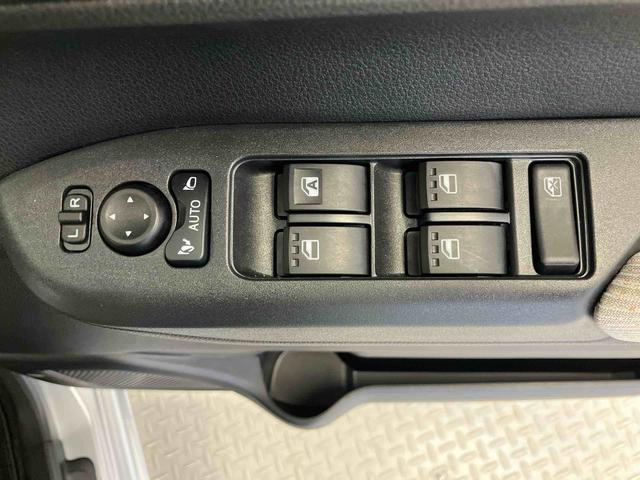 ムーヴＸスマートアシスト搭載　後席両側スライドドア（片側電動）　バックカメラ付き　オートエアコン　オートライト　キーフリー　アイドリングストップ　ＡＢＳ　電動ドアミラー（熊本県）の中古車