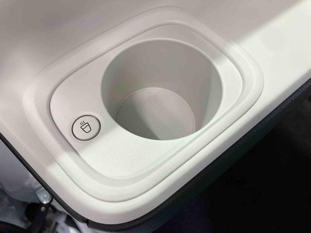 ムーヴキャンバスストライプスGスマートアシスト搭載 後席両側電動スライドドア パノラマモニター対応 オートエアコン オートライト キーフリー アイドリングストップ ABS 電動ドアミラー(熊本県)の中古車