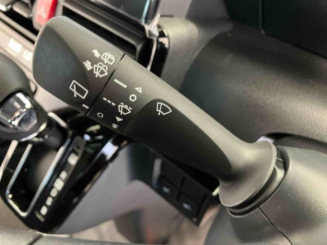 タントカスタムＸスマートアシスト搭載　後席両側電動スライドドア　バックカメラ付き　オートエアコン　オートライト　キーフリー　アイドリングストップ　ＡＢＳ　電動ドアミラー（熊本県）の中古車