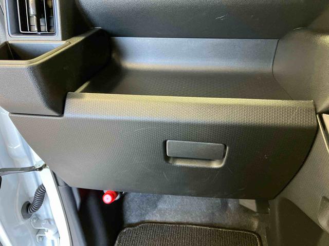タントカスタムＸスマートアシスト搭載　後席両側電動スライドドア　バックカメラ付き　オートエアコン　オートライト　キーフリー　アイドリングストップ　ＡＢＳ　電動ドアミラー（熊本県）の中古車