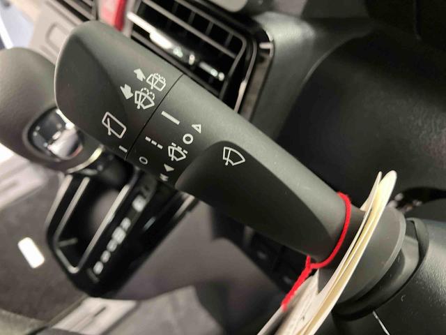 タントカスタムＸスマートアシスト搭載　後席両側電動スライドドア　バックカメラ付き　オートエアコン　オートライト　キーフリー　アイドリングストップ　ＡＢＳ　電動ドアミラー（熊本県）の中古車
