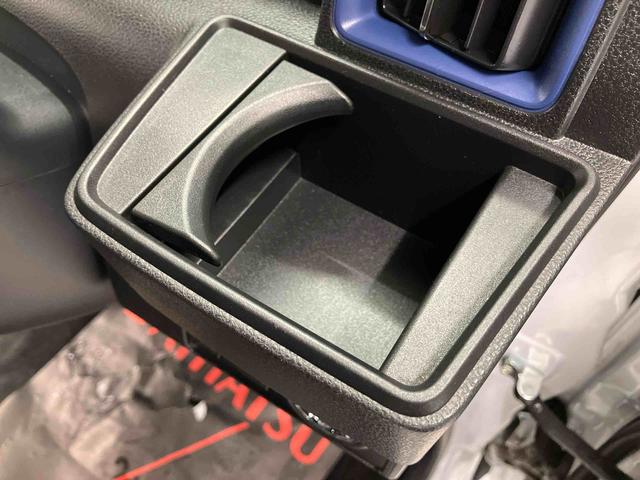 タントカスタムＸスマートアシスト搭載　後席両側電動スライドドア　バックカメラ付き　オートエアコン　オートライト　キーフリー　アイドリングストップ　ＡＢＳ　電動ドアミラー（熊本県）の中古車
