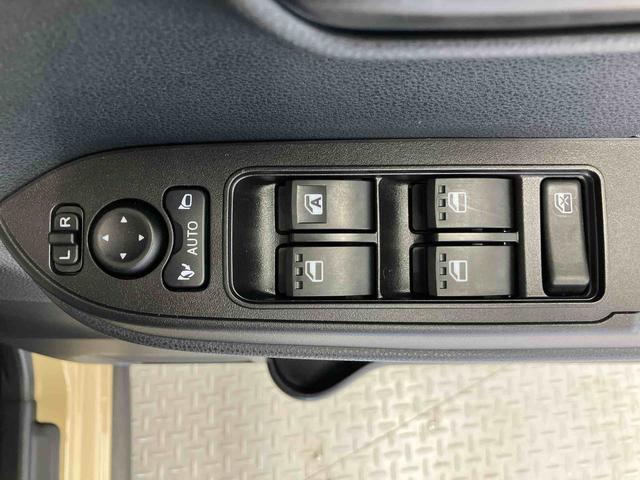 タントファンクロススマートアシスト搭載　後席両側電動スライドドア　パノラマモニター対応　オートエアコン　オートライト　キーフリー　アイドリングストップ　ＡＢＳ　電動ドアミラー（熊本県）の中古車