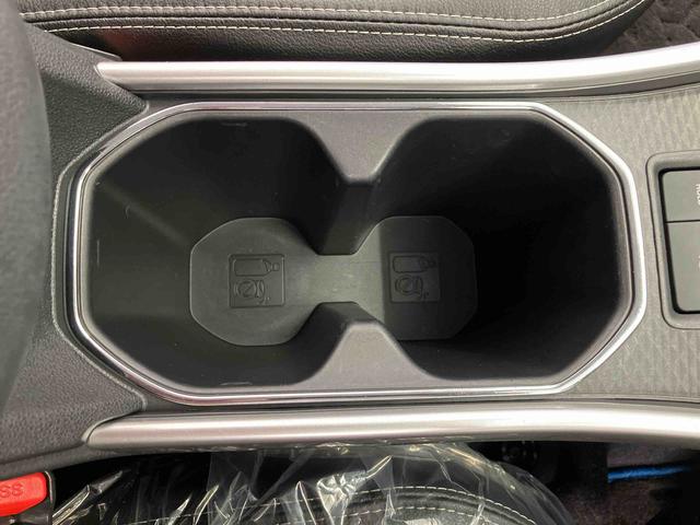 ロッキープレミアムG HEVハイブリッド車 スマートアシスト搭載 パノラマモニター対応 オートエアコン オートライト キーフリー アイドリングストップ ABS 電動ドアミラー(熊本県)の中古車