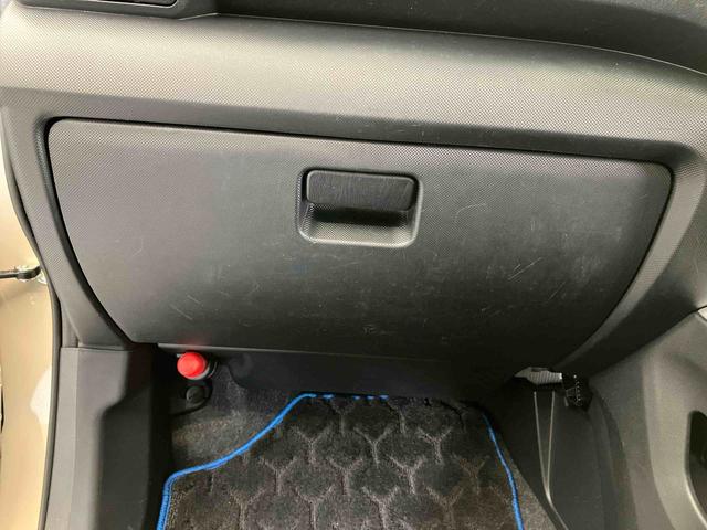 ロッキープレミアムG HEVハイブリッド車 スマートアシスト搭載 パノラマモニター対応 オートエアコン オートライト キーフリー アイドリングストップ ABS 電動ドアミラー(熊本県)の中古車
