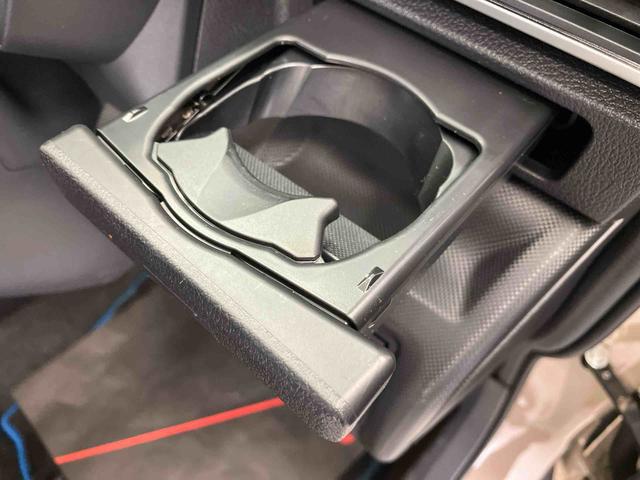 ロッキープレミアムG HEVハイブリッド車 スマートアシスト搭載 パノラマモニター対応 オートエアコン オートライト キーフリー アイドリングストップ ABS 電動ドアミラー(熊本県)の中古車