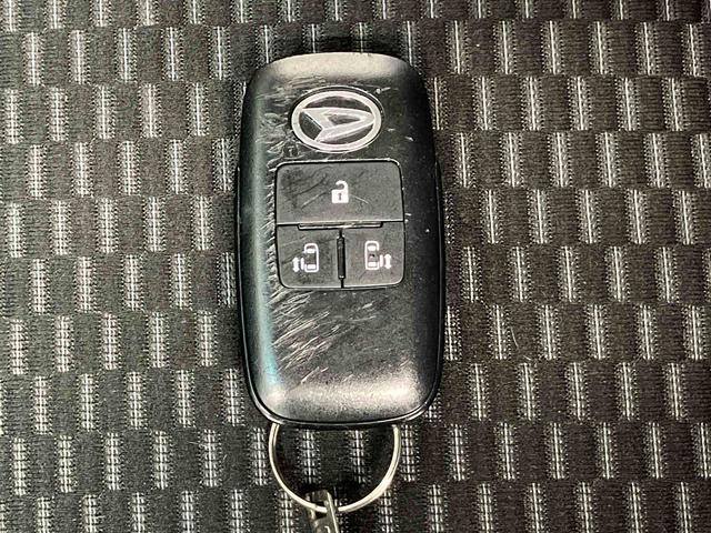 トールカスタムGスマートアシスト搭載 後席両側電動スライドドア パノラマモニター対応 オートエアコン オートライト キーフリー アイドリングストップ ABS 電動ドアミラー(熊本県)の中古車