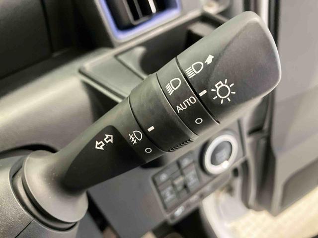タントカスタムＸスマートアシスト搭載　後席両側電動スライドドア　パノラマモニター対応　オートエアコン　オートライト　キーフリー　アイドリングストップ　ＡＢＳ　電動ドアミラー（熊本県）の中古車