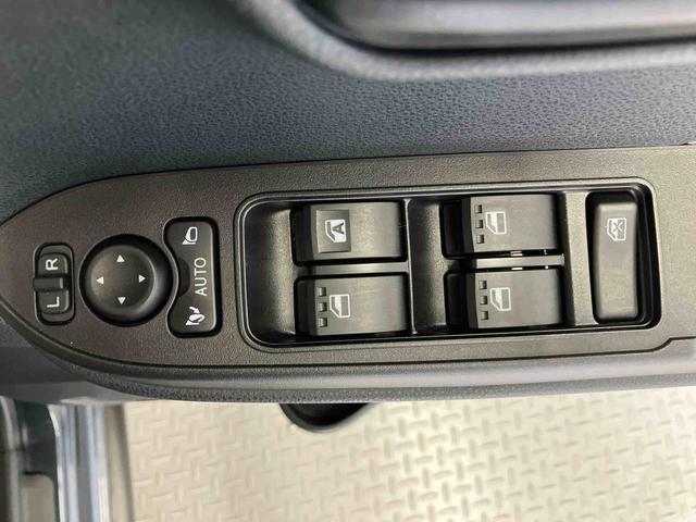 タントファンクロススマートアシスト搭載　後席両側電動スライドドア　バックカメラ付き　オートエアコン　オートライト　キーフリー　アイドリングストップ　ＡＢＳ　電動ドアミラー（熊本県）の中古車
