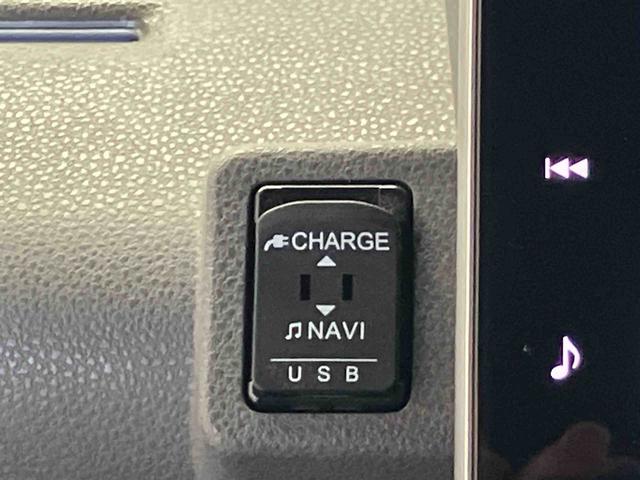 タントカスタムRSセレクションスマートアシスト搭載 後席両側電動スライドドア パノラマモニター対応 オートエアコン オートライト キーフリー アイドリングストップ ABS 電動ドアミラー(熊本県)の中古車