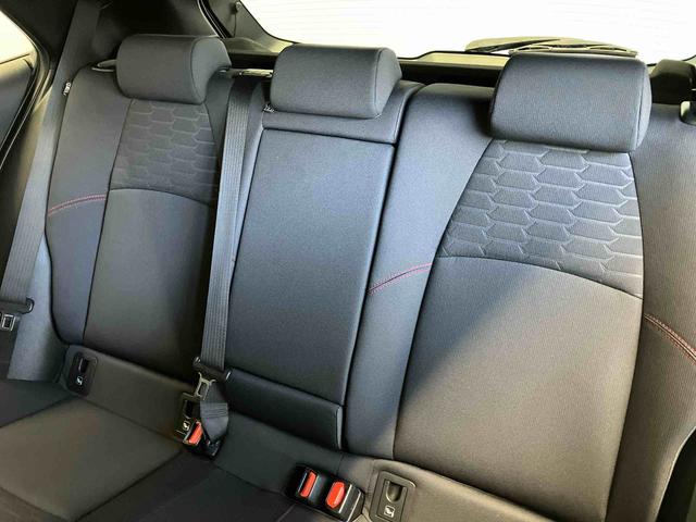 カローラスポーツハイブリッドＧ　Ｚ（熊本県）の中古車