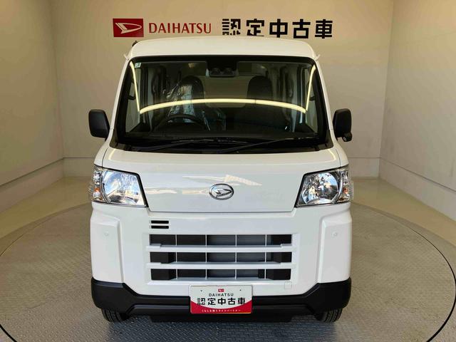 ハイゼットカーゴ 中古車 ＤＸスマートアシスト搭載　後席両側スライドドア　オートライト　アイドリングストップ　ＡＢＳ　電動ドアミラー