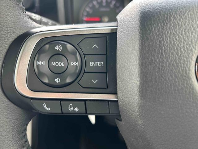 タフトＧ　ダーククロムベンチャーオーディオレス　バックカメラ　全車速追従機能付きオートクルーズ　プッシュボタンスタート　オートライト　ＬＥＤヘッドライト　ＬＥＤフォグランプ　電子パーキング　スカイフィールトップ　衝突回避支援システム（鹿児島県）の中古車