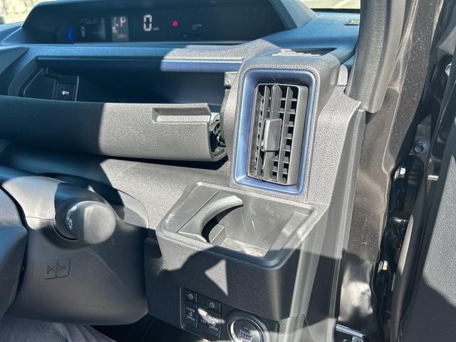 タントカスタムＸインパネシフト　プッシュスタートスイッチ　電動パーキングブレーキ　電子カードキー　シートヒーター　衝突被害軽減装置　車線逸脱警報　オートＬＥＤ　アルミホイール　ＡＢＳ付（鹿児島県）の中古車