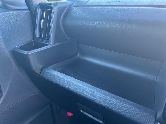 タントカスタムＸインパネシフト　プッシュスタートスイッチ　電動パーキングブレーキ　電子カードキー　シートヒーター　衝突被害軽減装置　車線逸脱警報　オートＬＥＤ　アルミホイール　ＡＢＳ付（鹿児島県）の中古車