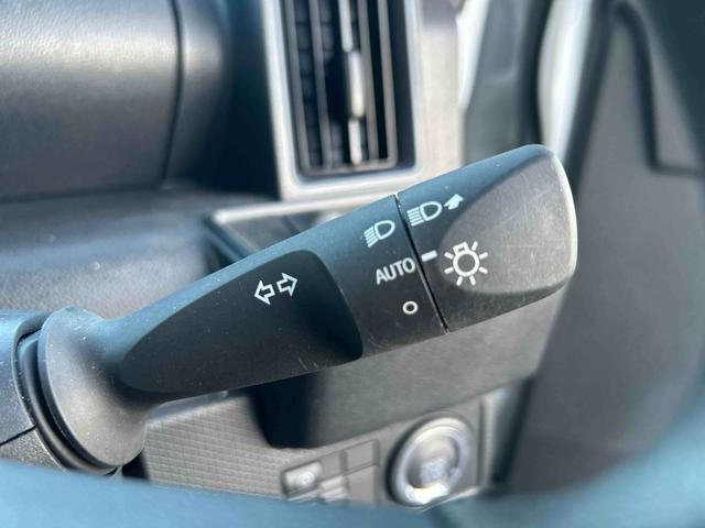 タントXインパネシフト プッシュスタートスイッチ 電子カードキー 電動パーキングブレーキ カーナビ 片側電動両側スライドドア ブレーキサポート 車線逸脱警報 ABS オートハイビーム シートヒーター(鹿児島県)の中古車