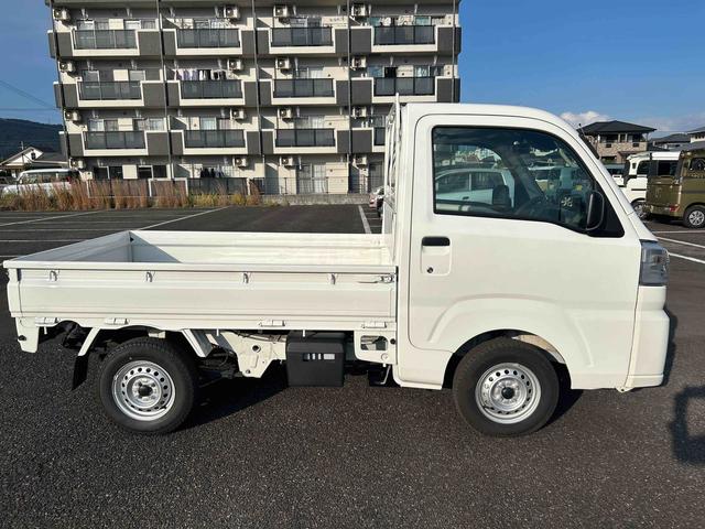ハイゼットトラックスタンダード 農用スペシャルフロアCVT 切替式4WD デフロック レーンキープアシスト 運転席エアバック 助手席エアバック 誤発進抑制機能 オートハイビーム PS ABS(鹿児島県)の中古車