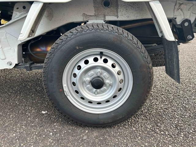 ハイゼットトラックスタンダード 農用スペシャルフロアCVT 切替式4WD デフロック レーンキープアシスト 運転席エアバック 助手席エアバック 誤発進抑制機能 オートハイビーム PS ABS(鹿児島県)の中古車