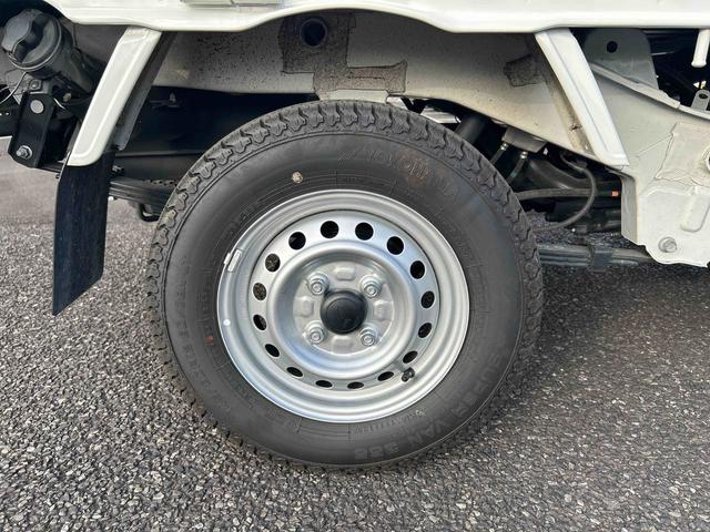 ハイゼットトラックスタンダード 農用スペシャルフロアCVT 切替式4WD デフロック レーンキープアシスト 運転席エアバック 助手席エアバック 誤発進抑制機能 オートハイビーム PS ABS(鹿児島県)の中古車