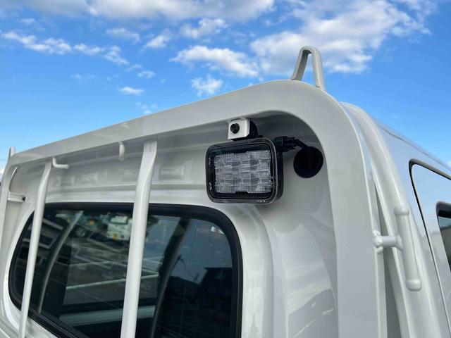 ハイゼットトラックスタンダード 農用スペシャルフロアCVT 切替式4WD デフロック レーンキープアシスト 運転席エアバック 助手席エアバック 誤発進抑制機能 オートハイビーム PS ABS(鹿児島県)の中古車