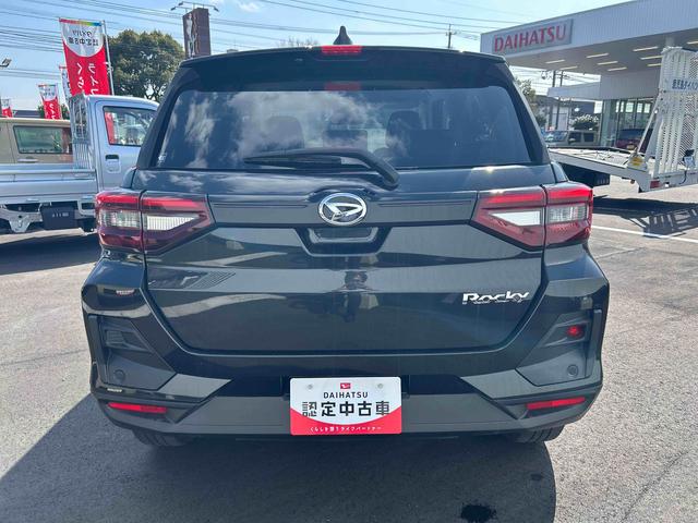 ロッキープレミアムＧ９インチディスプレイオーディオ　連動ドラレコＦＲ　バックカメラ　コーナーセンサー　シートヒーター　オートライト　ＬＥＤヘッドライト　キーフリーシステム　プッシュボタンスタート　衝突回避支援システム（鹿児島県）の中古車