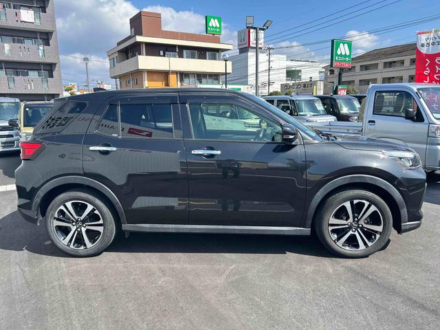 ロッキープレミアムＧ９インチディスプレイオーディオ　連動ドラレコＦＲ　バックカメラ　コーナーセンサー　シートヒーター　オートライト　ＬＥＤヘッドライト　キーフリーシステム　プッシュボタンスタート　衝突回避支援システム（鹿児島県）の中古車