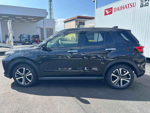 ロッキープレミアムＧ９インチディスプレイオーディオ　連動ドラレコＦＲ　バックカメラ　コーナーセンサー　シートヒーター　オートライト　ＬＥＤヘッドライト　キーフリーシステム　プッシュボタンスタート　衝突回避支援システム（鹿児島県）の中古車